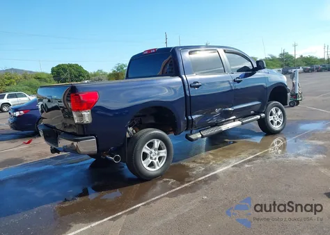 2012 Toyota Tundra Grade 5.7L V8 из США, поврежденный, VIN 5TFEY5F12CX124858